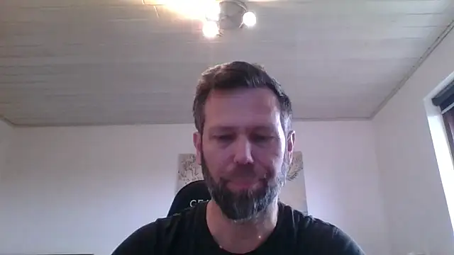 Snapshot of Gotta1 chatting on 13, 10, 2025 Gotta1 online show from 13, 10, 2025