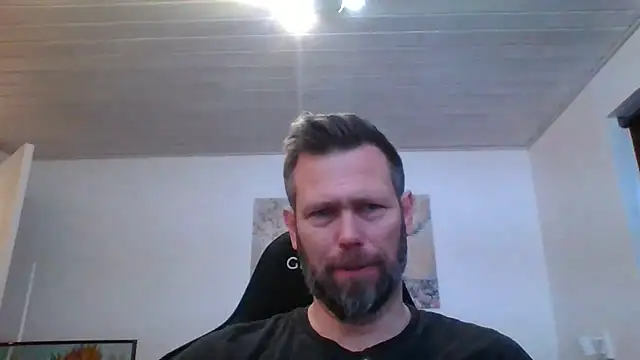 Snapshot of Gotta1 chatting on 1, 12, 2025 Gotta1 online show from 1, 12, 2025