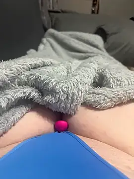 honeyyy24 online show from 5, 2, 2025