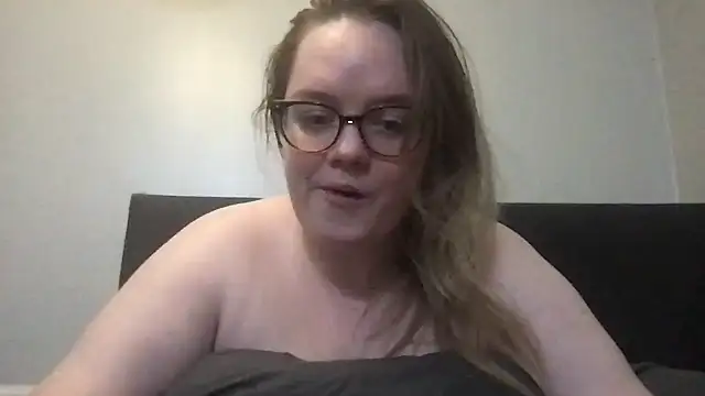 honeyyy24 online show from 1, 12, 2025