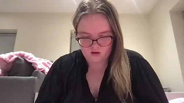 honeyyy24 online show from 21, 5, 2026