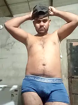 Snapshot of travieso2893 chatting on 9, 3, 2025 travieso2893 online show from 9, 3, 2025