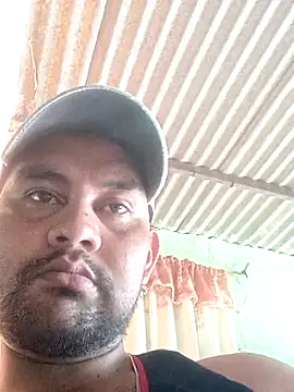 travieso2893 online show from 8, 4, 2026