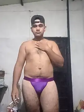 Snapshot of travieso2893 chatting on 1, 6, 2026 travieso2893 online show from 1, 6, 2026