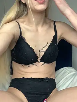 Lolitaxlola online show from 23, 3, 2026