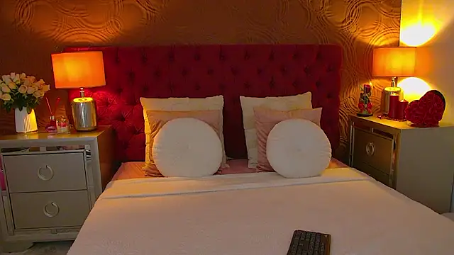 Snapshot of IrisMonn chatting on 4, 3, 2026 IrisMonn online show from 4, 3, 2026