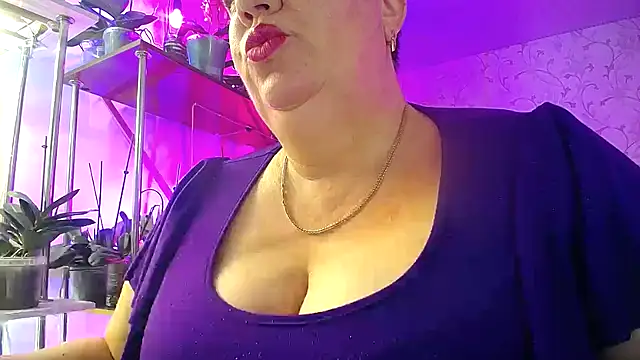  Sweet Woman online show from 24, 10, 2025