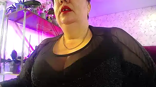  Sweet Woman online show from 5, 5, 2026