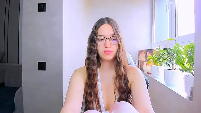 fancy bunny online show from 28, 4, 2026