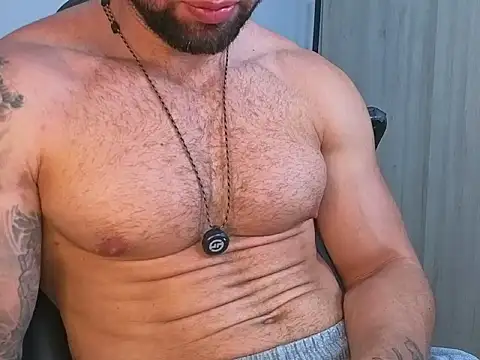 OwenMaximus814 online show from 29, 7, 2026