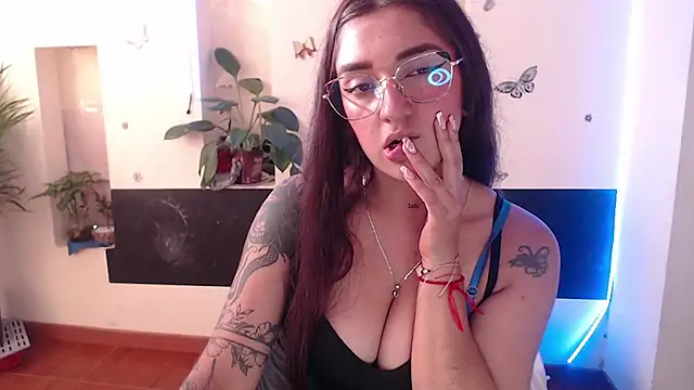 Lia-mitch online show from 16, 1, 2025