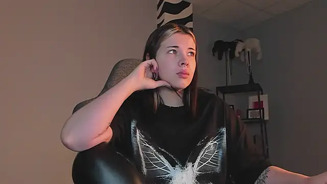 AliceSunday online show from 29, 11, 2025