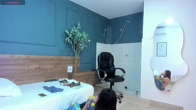 megan morgan01 online show from 18, 3, 2025