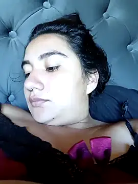 Hellen Alex online show from 15, 10, 2025