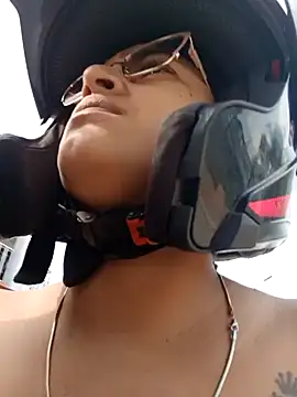 naughty-girl01 online show from 26, 1, 2025