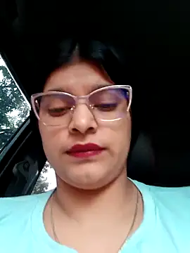 naughty-girl01 online show from 8, 3, 2025