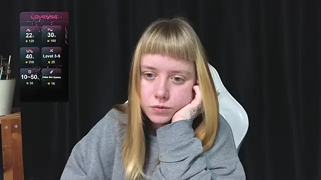 June shy0 online show from 18, 12, 2025