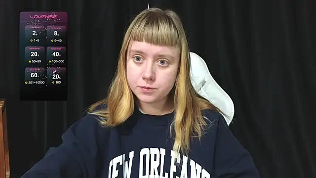 June shy0 online show from 23, 12, 2025