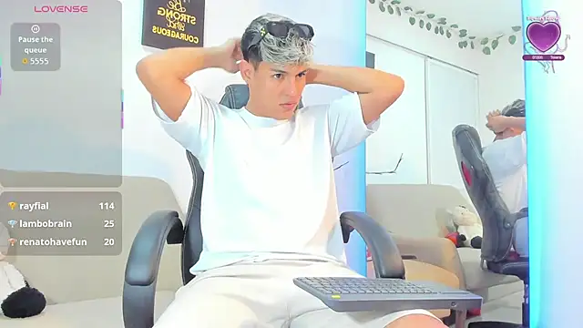 ryan carter08 online show from 15, 9, 2025