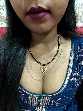 Snapshot of Sharmila-Singh chatting on 27, 4, 2026 Sharmila-Singh online show from 27, 4, 2026