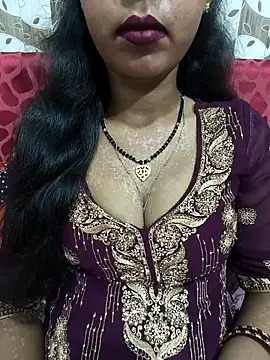 Snapshot of Sharmila-Singh chatting on 4, 6, 2026 Sharmila-Singh online show from 4, 6, 2026