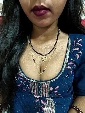 Snapshot of Sharmila-Singh chatting on 7, 6, 2026 Sharmila-Singh online show from 7, 6, 2026