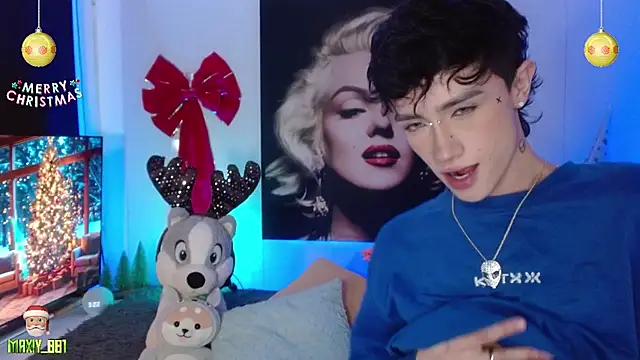 maxiy 001 online show from 9, 12, 2024