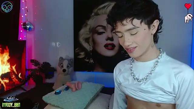 maxiy 001 online show from 26, 4, 2026