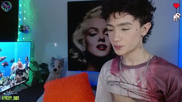 maxiy 001 online show from 28, 5, 2026