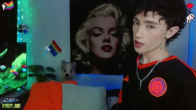 maxiy 001 online show from 11, 6, 2026