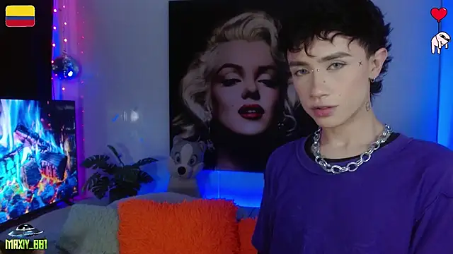 maxiy 001 online show from 7, 7, 2026