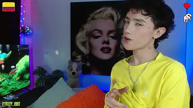 maxiy 001 online show from 25, 7, 2026