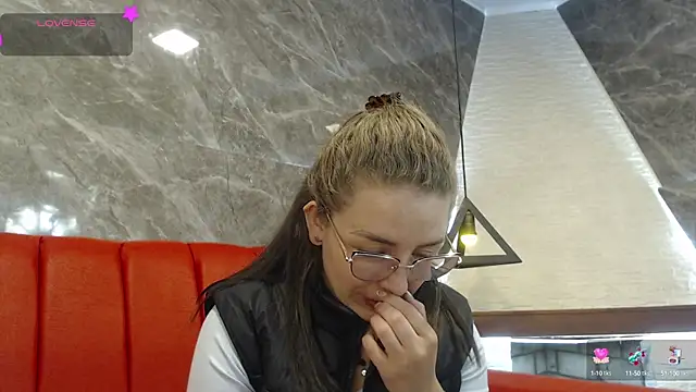  isaabellaa online show from 20, 2, 2025