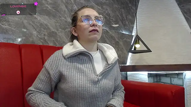  isaabellaa online show from 6, 3, 2025