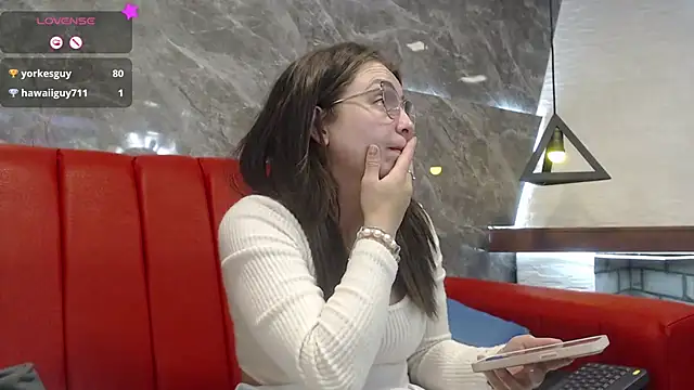  isaabellaa online show from 10, 3, 2025