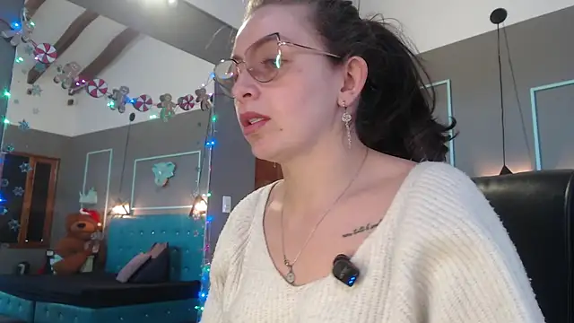 Snapshot of _isaabellaa chatting on 18, 12, 2025 isaabellaa online show from 18, 12, 2025