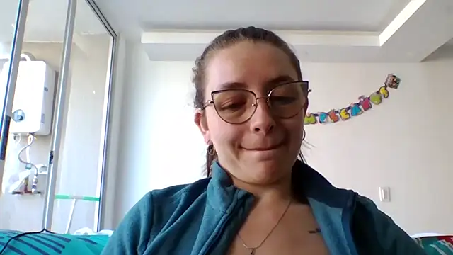 Snapshot of _isaabellaa chatting on 4, 3, 2026 isaabellaa online show from 4, 3, 2026