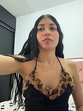 Sweetnaughtygirl  online show from 26, 4, 2026