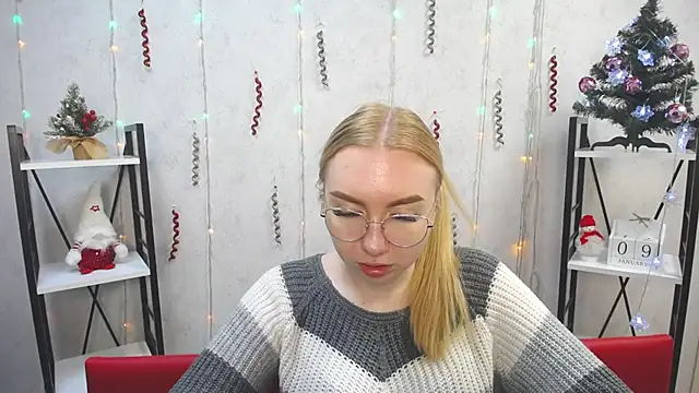 BeatriceFly online show from 9, 1, 2025