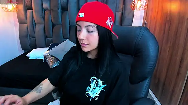 miichael black online show from 13, 6, 2026