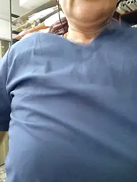 Snapshot of Edged_Hot69 chatting on 12, 3, 2025 Edged Hot69 online show from 12, 3, 2025