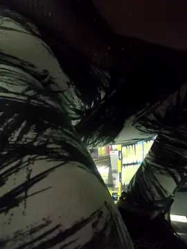 Snapshot of Edged_Hot69 chatting on 25, 9, 2025 Edged Hot69 online show from 25, 9, 2025