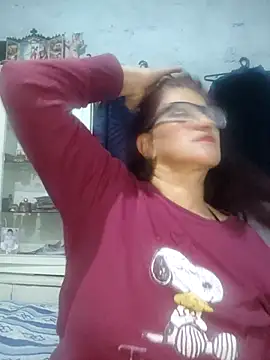 Snapshot of Edged_Hot69 chatting on 21, 10, 2025 Edged Hot69 online show from 21, 10, 2025