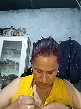 Snapshot of Edged_Hot69 chatting on 22, 12, 2025 Edged Hot69 online show from 22, 12, 2025