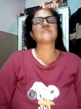 Snapshot of Edged_Hot69 chatting on 17, 3, 2026 Edged Hot69 online show from 17, 3, 2026