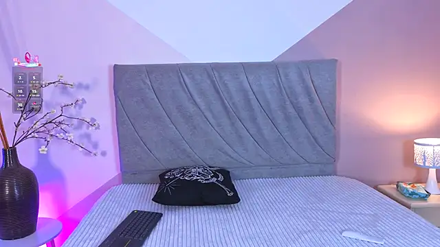 Snapshot of miaablack chatting on 9, 11, 2025 miaablack online show from 9, 11, 2025