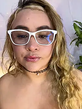 Snapshot of AshleyVXo chatting on 28, 7, 2026 AshleyVXo online show from 28, 7, 2026
