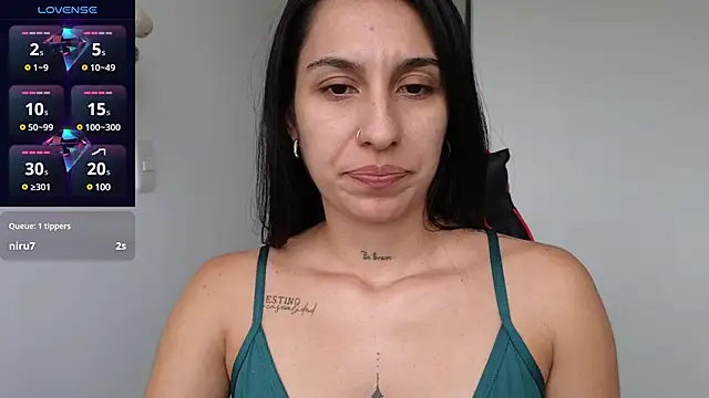 tammyandrade  online show from 5, 2, 2025