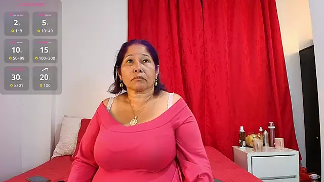 girl amada online show from 19, 3, 2026