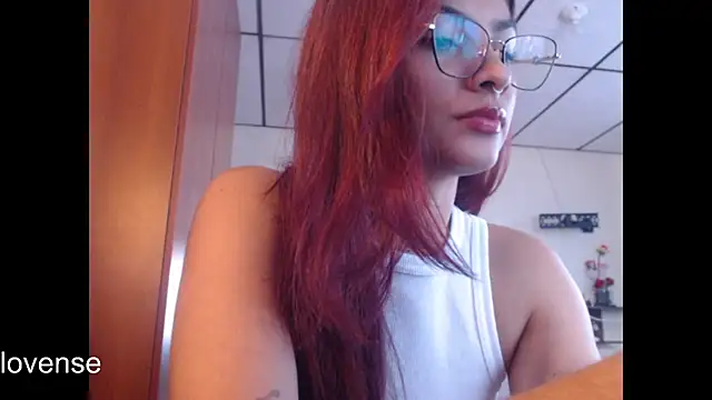 Snapshot of hanna_beili chatting on 12, 6, 2026 hanna beili online show from 12, 6, 2026